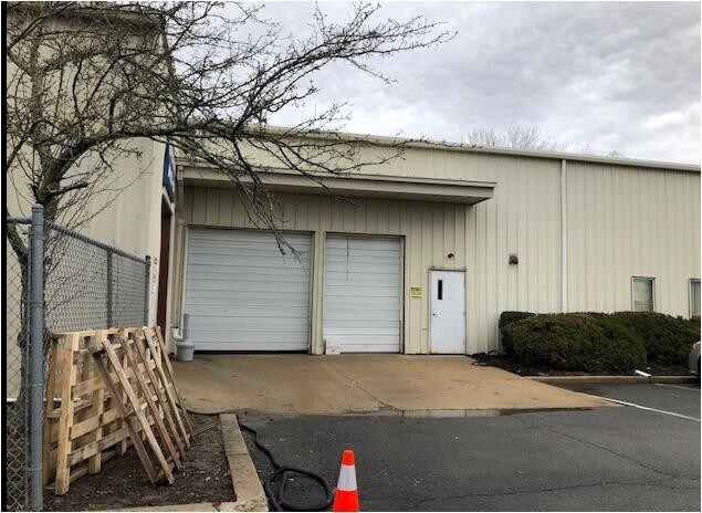 More Photos Of 404 Route 31, Lambertville Showroom For Lease