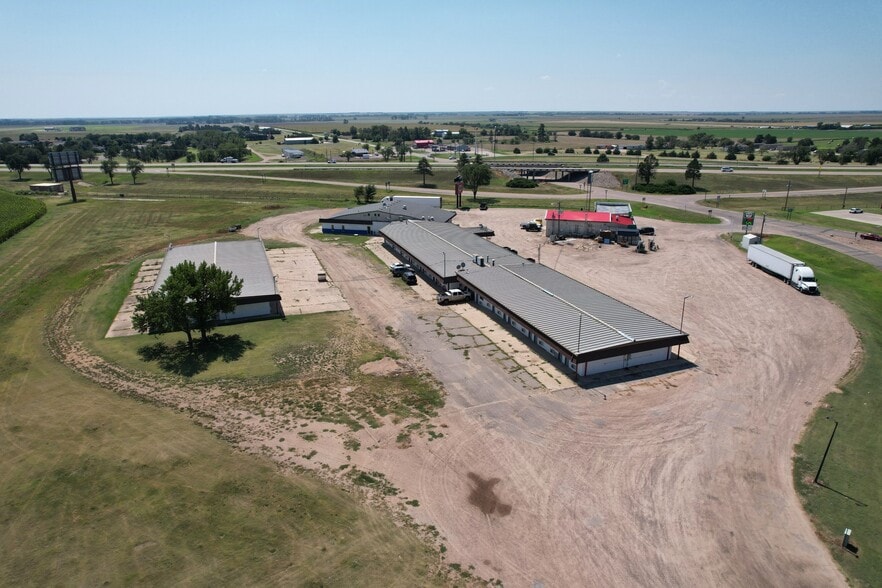 More Photos Of 1202 Castle Rock St, Quinter Hotel For Sale