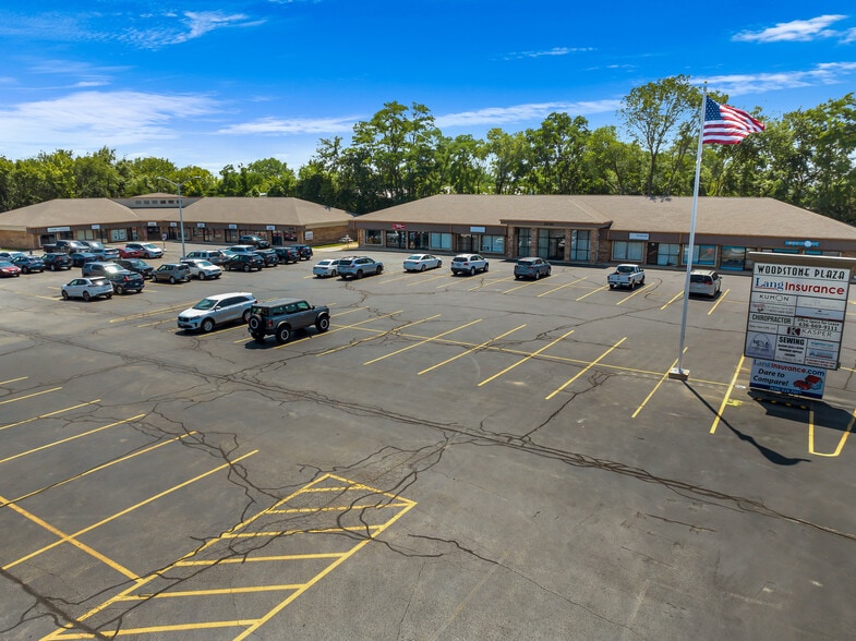 More Photos Of 3910 S Old Highway 94, Saint Charles Office For Sale