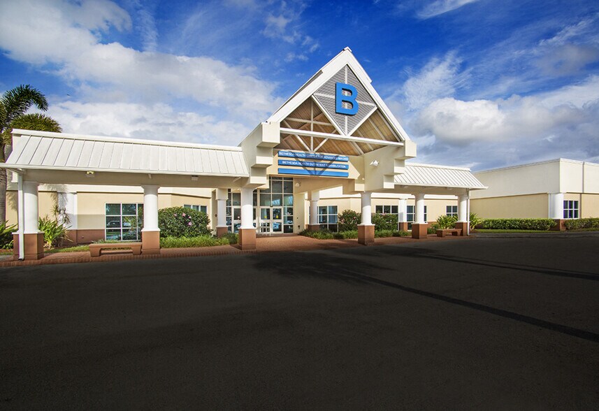 More Photos Of 10301 Hagen Ranch Rd, Boynton Beach Medical For Lease