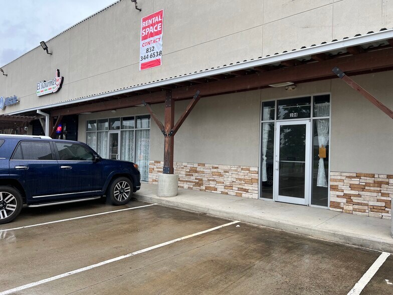 More Photos Of 25115 Gosling Rd, Spring Restaurant For Sale