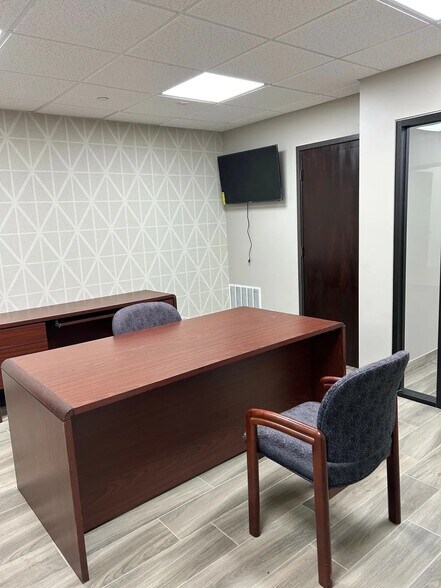 More Photos Of 900-950 N Porter Ave, Norman Medical For Lease