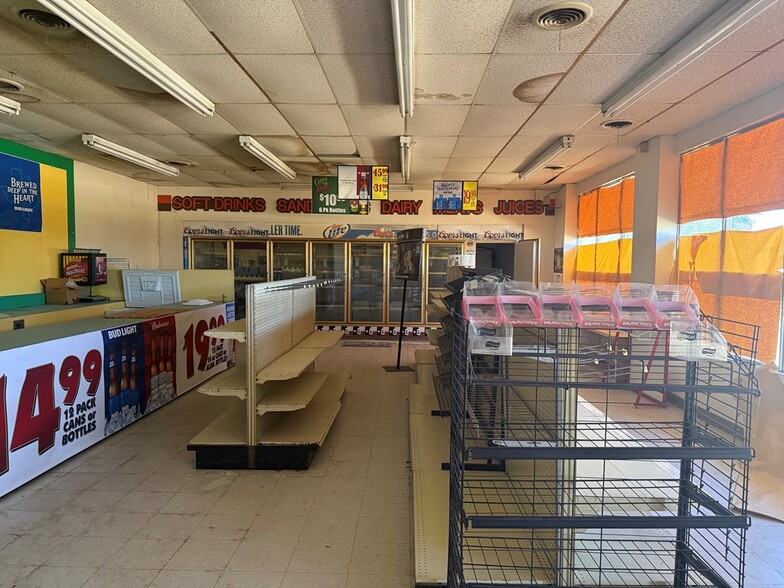More Photos Of 1105 E US Highway 180, Snyder Convenience Store For Sale