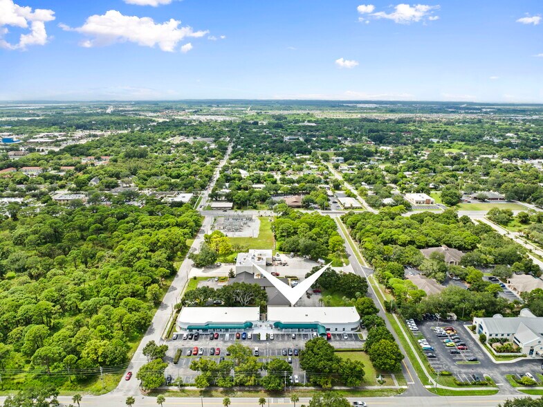 More Photos Of 1801 S 23rd St, Fort Pierce Medical For Sale
