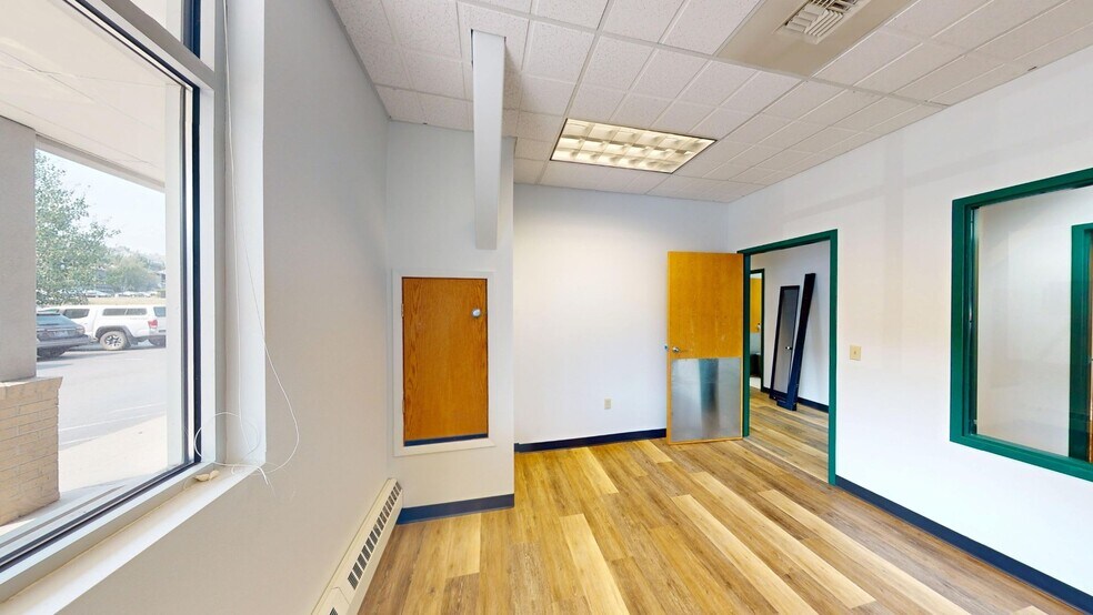 More Photos Of 700 SW Higgins Ave, Missoula Office For Lease
