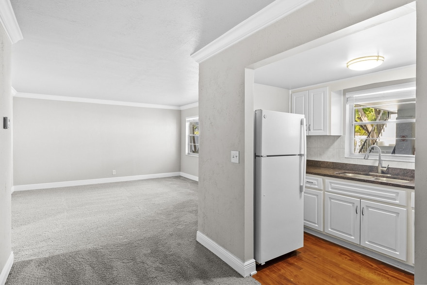 More Photos Of 3036 6th Ave N, Saint Petersburg Apartments For Sale