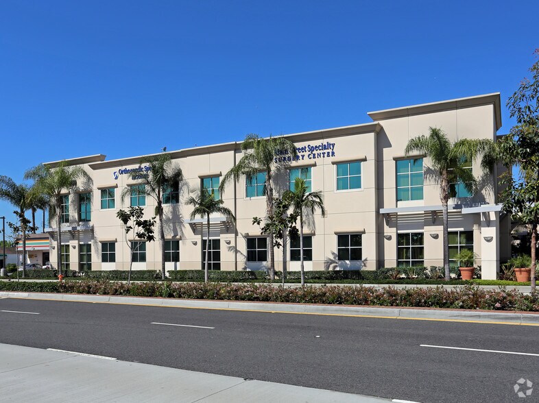 More Photos Of 280 S Main St, Orange Medical For Lease