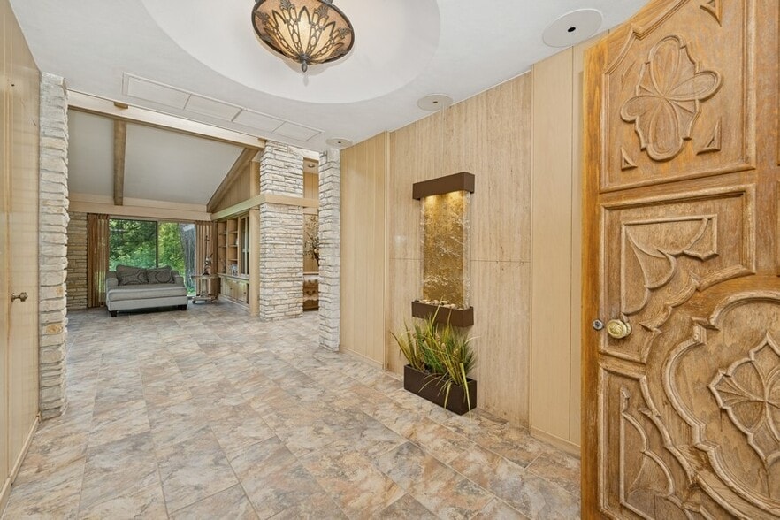 More Photos Of W1800 County Road B, Genoa City Specialty For Sale