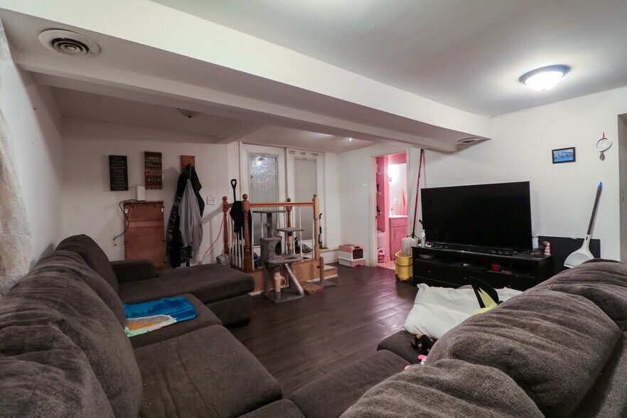 More Photos Of 40523 N Il Route 83, Antioch Apartments For Sale