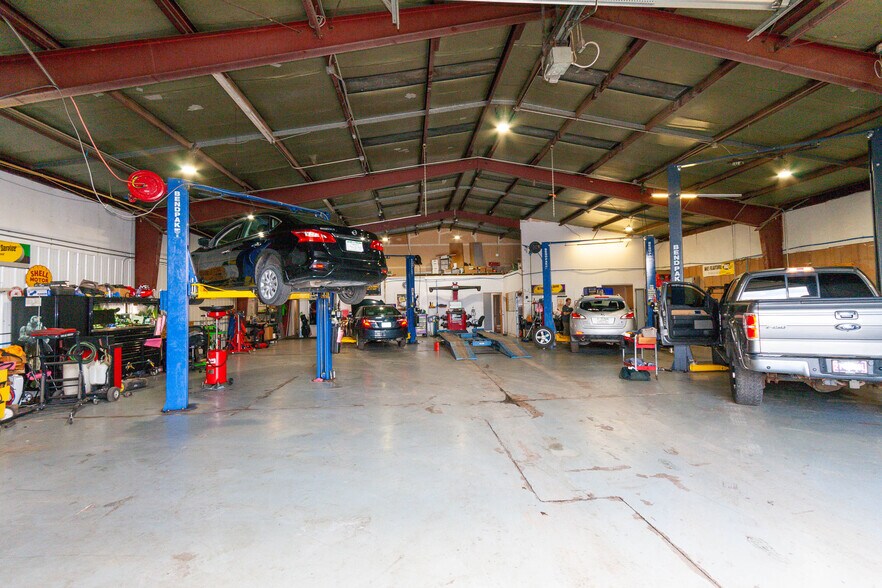 More Photos Of 309 S Link Ln, Fort Collins Unknown For Lease