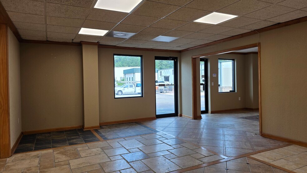 More Photos Of 3620 North Pky, Cumming Light Distribution For Lease