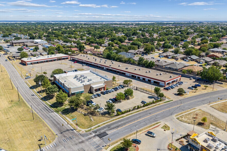 More Photos Of 2819-2929 Altamesa Blvd, Fort Worth Storefront For Lease