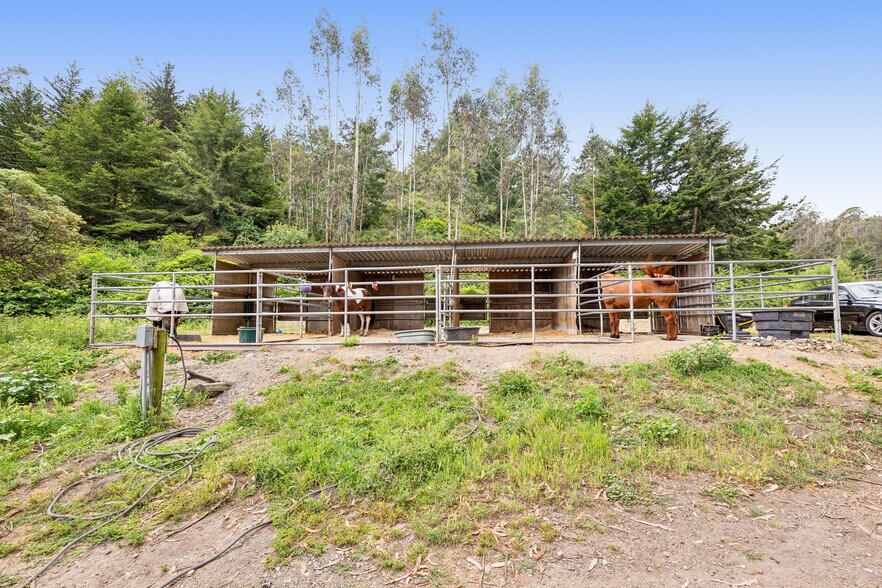 More Photos Of 12150 San Mateo Rd, Half Moon Bay Land For Sale