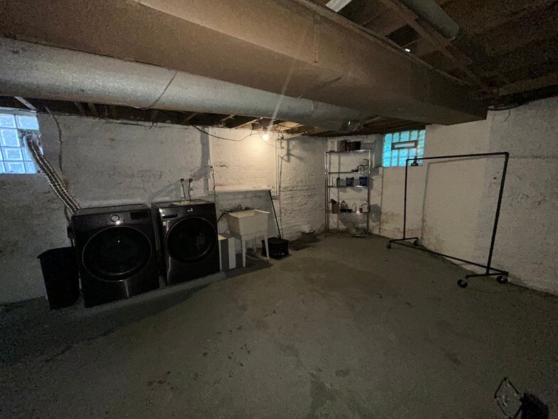 More Photos Of 4309 Clinton Ave, Cleveland Apartments For Sale