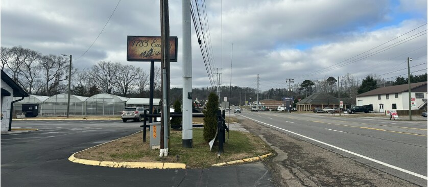 More Photos Of 10321 Chapman Hwy, Seymour Restaurant For Sale