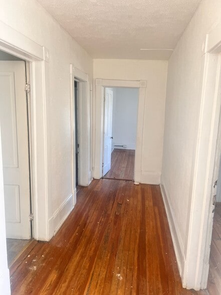 More Photos Of 640 36th St NW, Roanoke Apartments For Sale