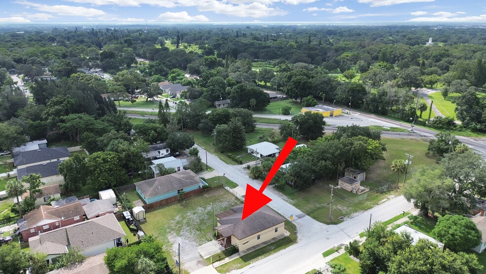 More Photos Of 4501 N 42nd St, Tampa Religious Facility For Sale
