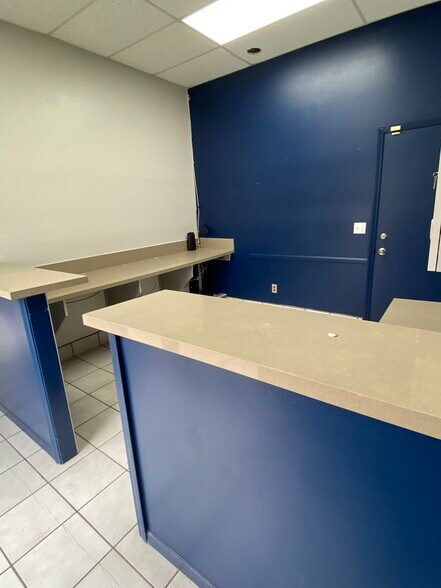 More Photos Of 2401 Portico Blvd, Calexico Warehouse For Lease