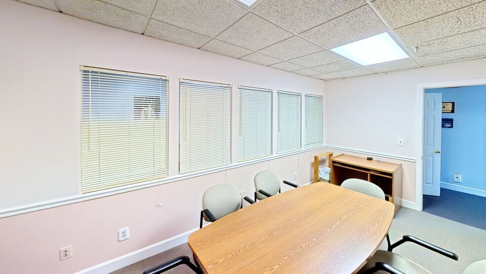 More Photos Of 4753-4759 Cornell Rd, Blue Ash Medical For Sale