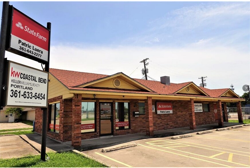 More Photos Of 902 US Highway 181, Portland Office For Sale