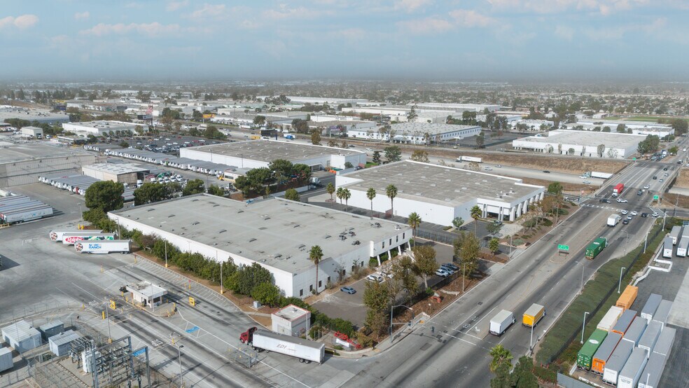 More Photos Of 2121 S Wilmington Ave, Compton Warehouse For Sale