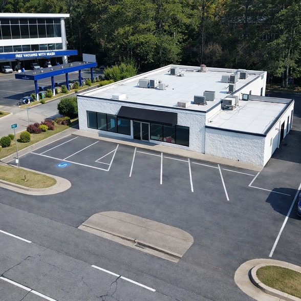 Primary Photo Of 1272 Johnson Ferry Rd, Marietta Freestanding For Sale