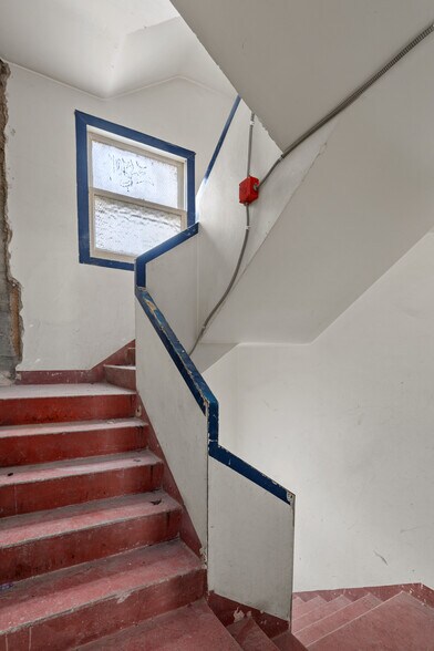 More Photos Of 315 Seneca St, Seattle Hotel For Sale