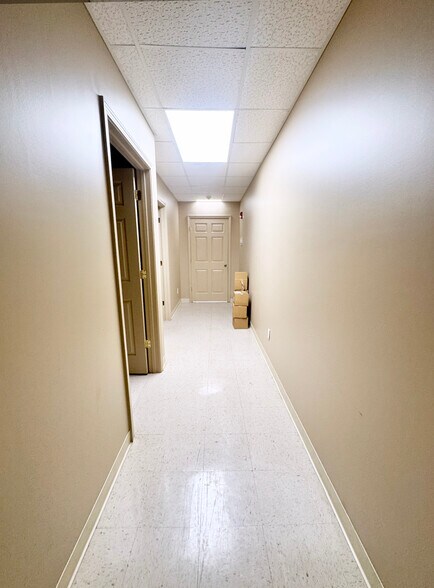More Photos Of 109 Moran St, Glasgow Office For Sale