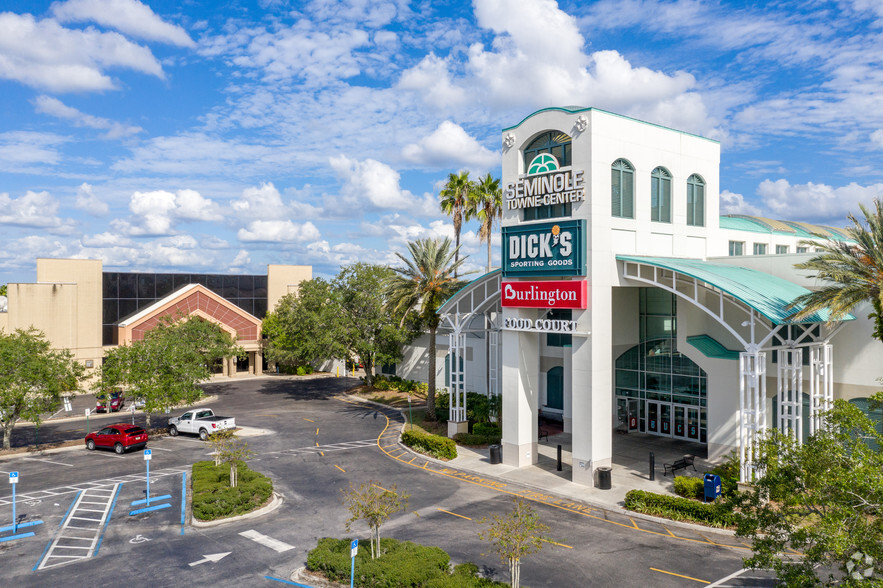 Primary Photo Of 181 Towne Center Cir, Sanford Storefront Retail Office For Sale