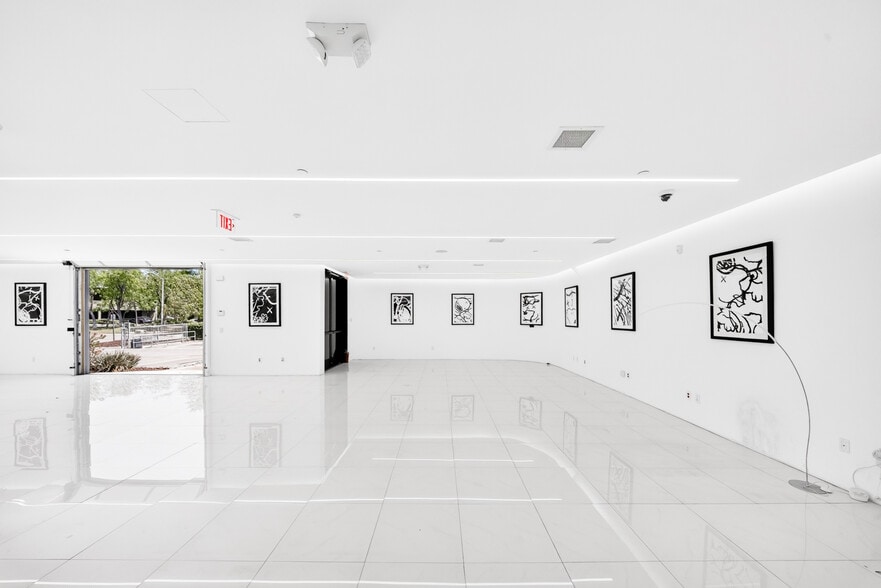 More Photos Of 18071 Fitch, Irvine Showroom For Sale