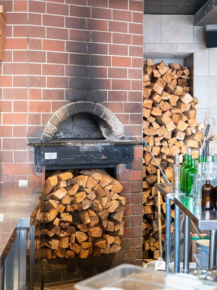 More Photos Of 24-28 Wall St, Asheville Storefront Retail Office For Lease