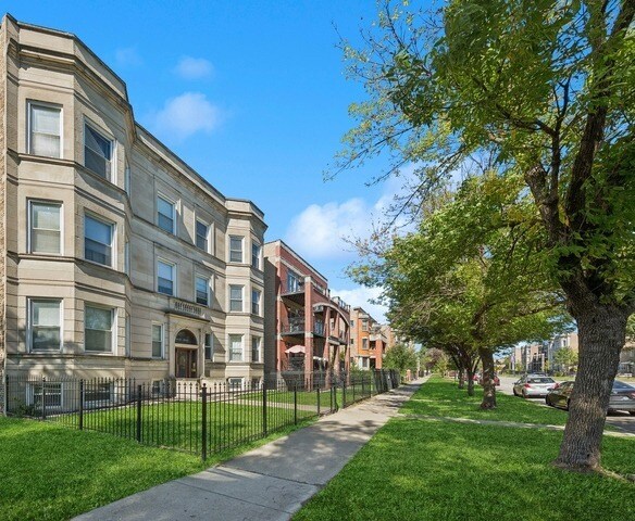 Primary Photo Of 5410 S Indiana Ave, Chicago Apartments For Sale
