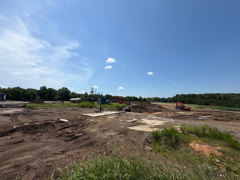 More Photos Of 294 Alpha Rd, Dillwyn Land For Lease