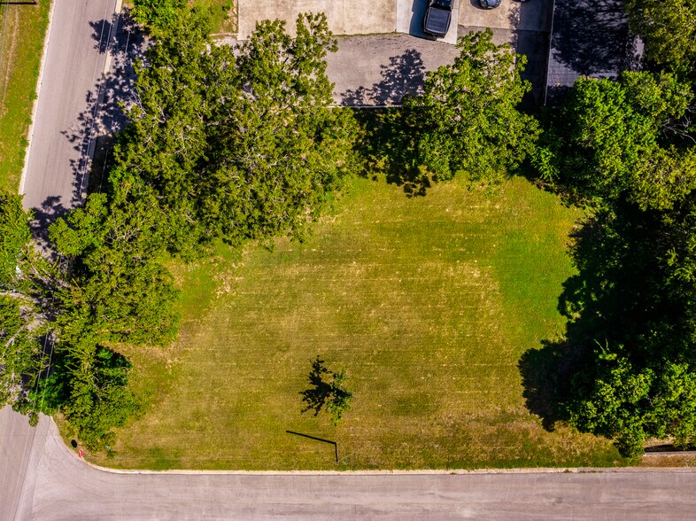 More Photos Of 301 Railroad St., Buda Land For Sale