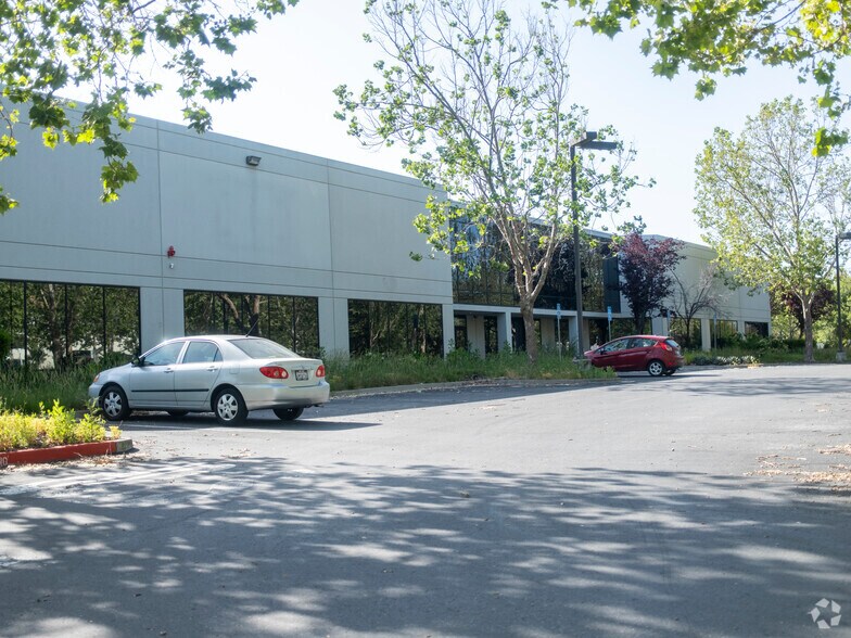 More Photos Of 5729 Fontanoso Way, San Jose Research And Development For Sale