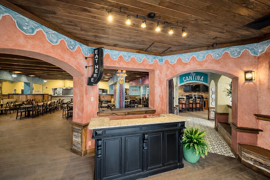 More Photos Of 11620 FM 620 N, Austin Restaurant For Sale