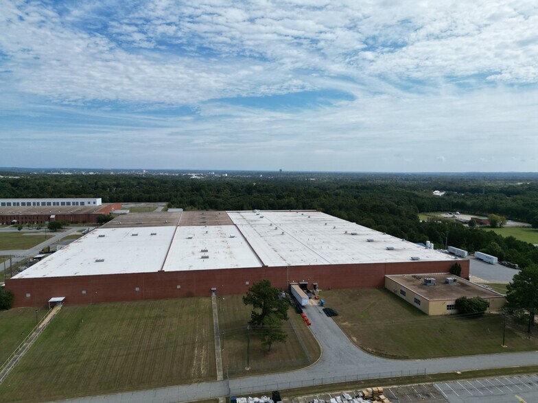 More Photos Of 903 Fontaine Rd, Phenix City Warehouse For Lease