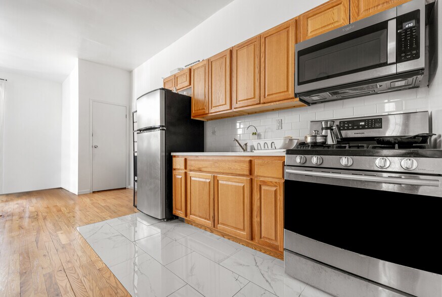 More Photos Of 867 Riverside Dr, New York Multifamily For Sale