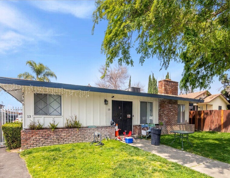 More Photos Of 2352 Leroy St, San Bernardino Apartments For Sale