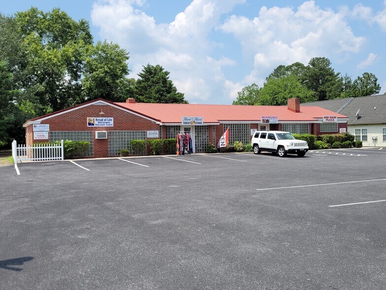 More Photos Of 12146 Somerset Ave, Princess Anne Freestanding For Sale