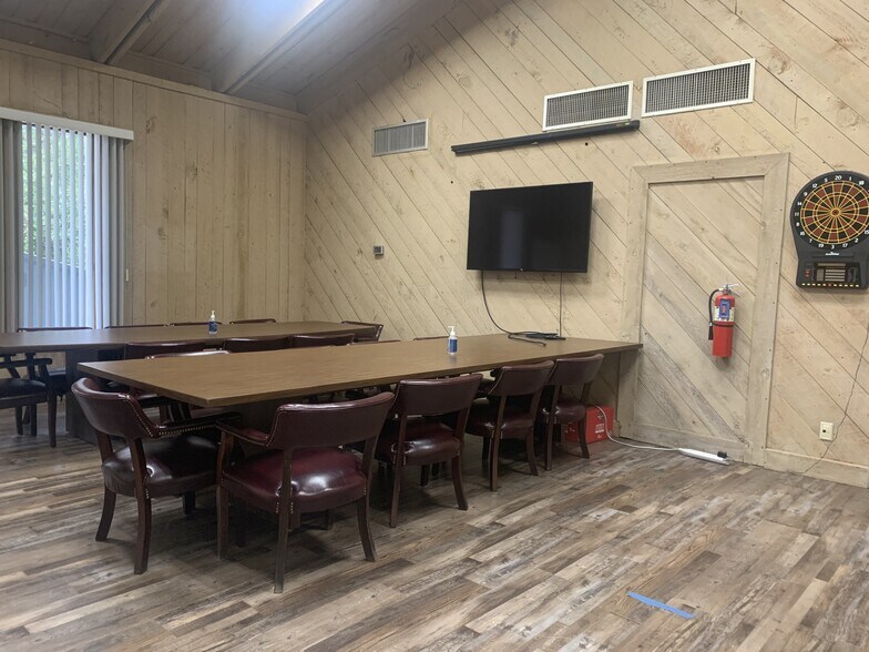 More Photos Of 725 S J St, Pensacola Office Residential For Sale