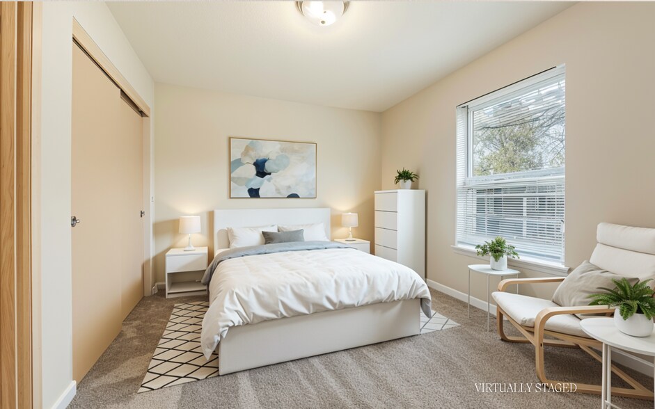 More Photos Of 8423-8451 SE Brooklyn St, Portland Apartments For Sale