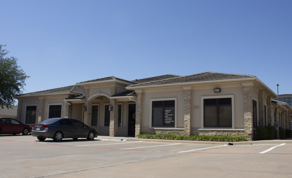 Primary Photo Of 6541 Preston Rd, Plano Medical For Lease