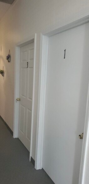 More Photos Of 5716-5760 Stage Rd, Bartlett Unknown For Lease