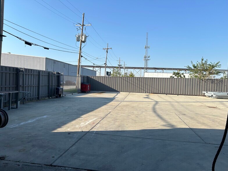 More Photos Of 308 St George Ave, New Orleans Service For Sale