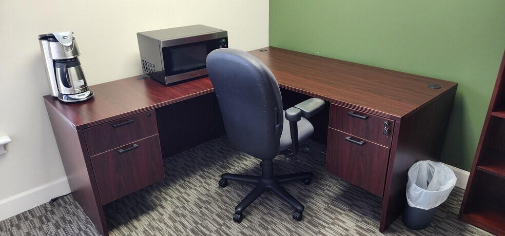 More Photos Of 7000 Peachtree Dunwoody Rd NE, Atlanta Office For Lease