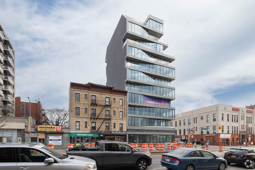 More Photos Of 651 4th Ave, Brooklyn Apartments For Lease