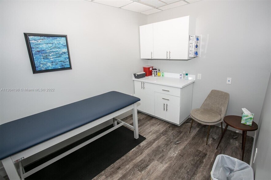 More Photos Of 1806 N Flamingo Rd, Pembroke Pines Medical For Lease