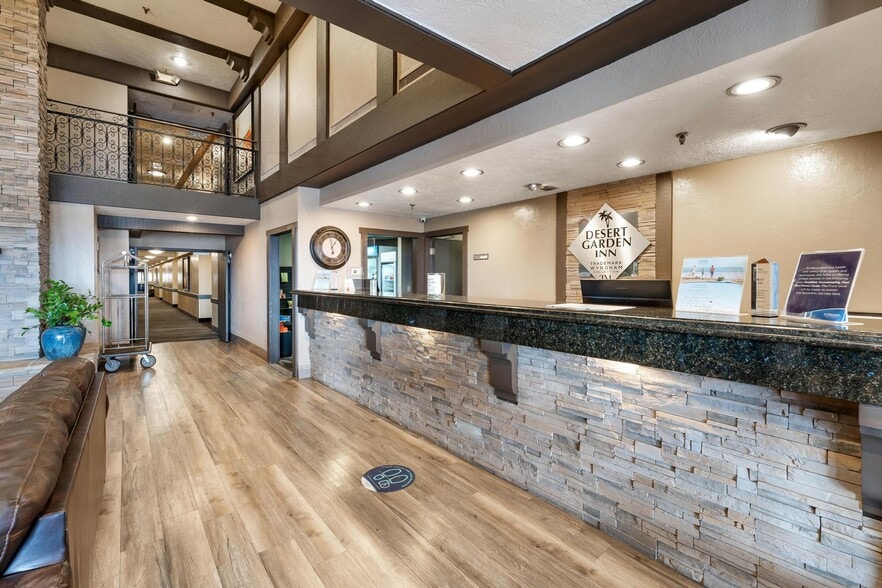 More Photos Of 1450 S Auto Mall Dr, St George Hotel For Sale