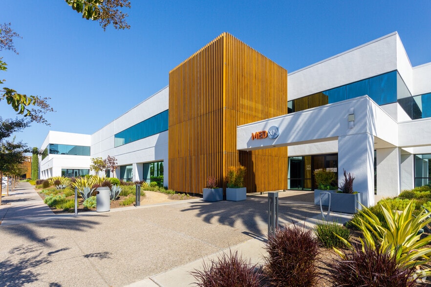 More Photos Of 1221 E Dyer Rd, Santa Ana Unknown For Sale